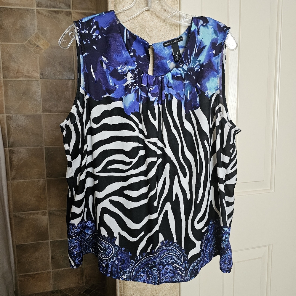 NWOT Chicos Black Label Floral and Animal Print Tank Top - Size 3 (XL)